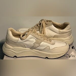 White Raven White and Cream women’s Sneakers size 9